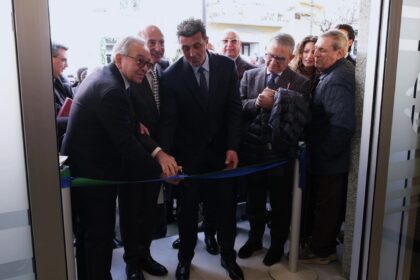 Immagine dell'articolo: Presidente Manzo presente inaugurazione sede BCC MAGNA GRECIA.